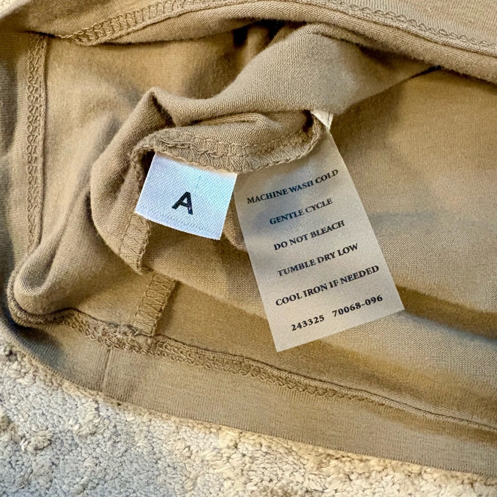 Ann Taylor Ruffle Button Front Tan Short Sleeve Tee Size Large - Picture 5 of 9